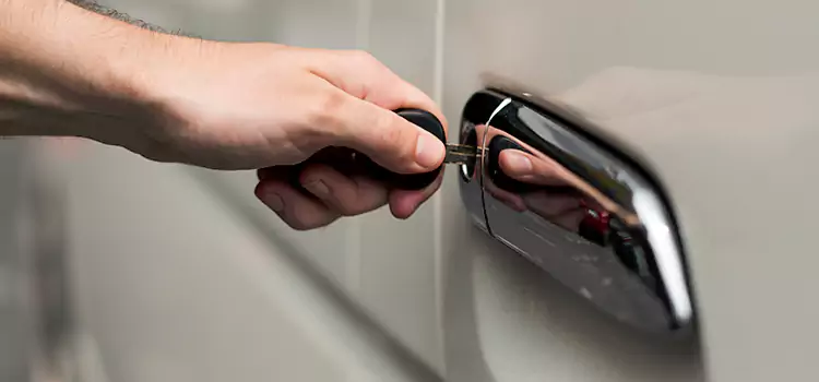 Why Choose Our Auto Locksmith Team in Palm Springs, FL?